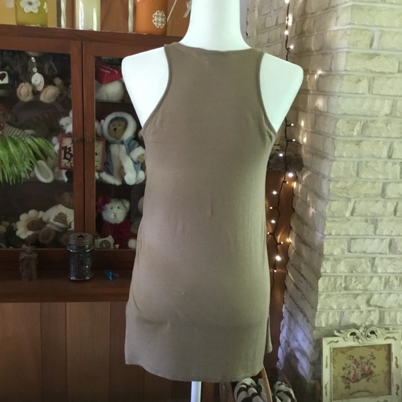 Beautiful silk blend cardigan and tank - Picture 5 of 11